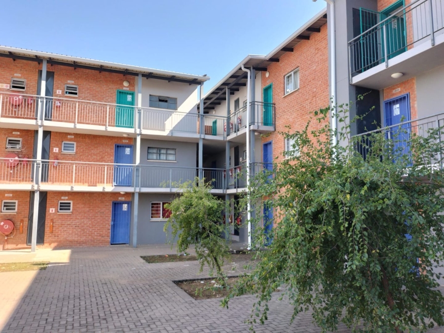 2 Bedroom Property for Sale in Raceway Free State